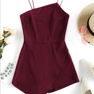 ZAFUL Asymmetric Cami Romper